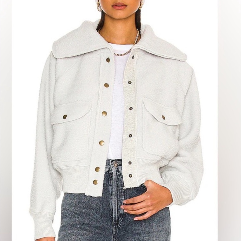 Free people- we the free Shasta fleece bomber Slightly used no damages